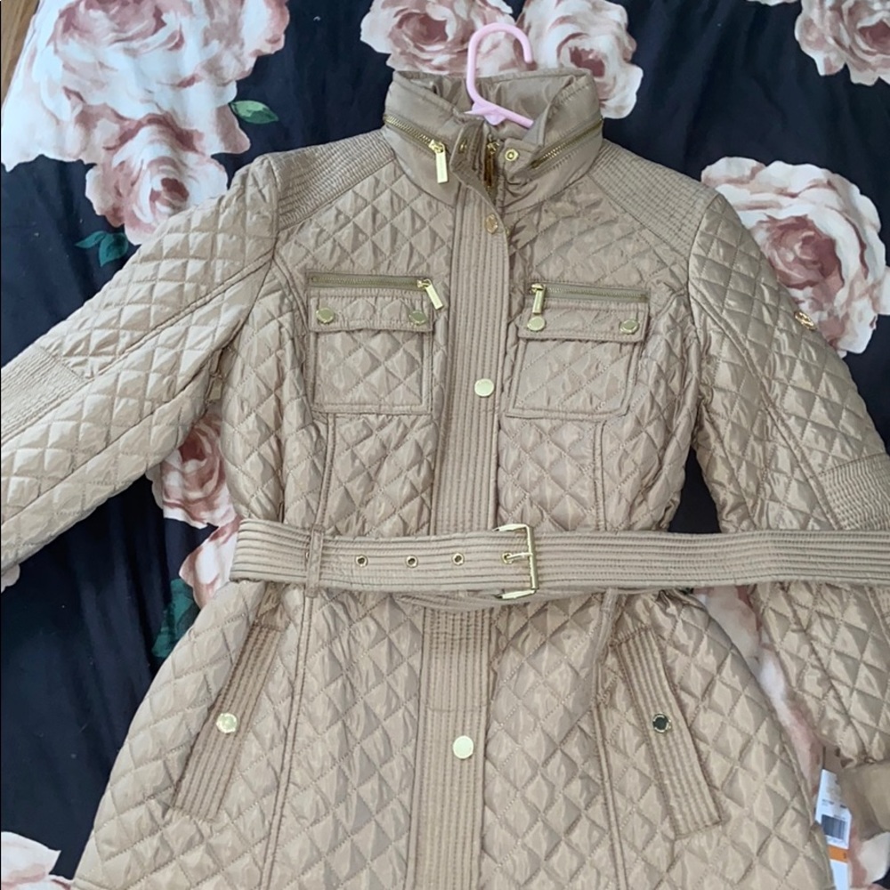 Puffy, Beige, Gold buttons & silky soft material!